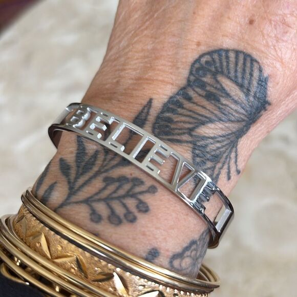 NEW! Mantraband Believe Cuff Style Stainless Steel Unisex Bracelet - Picture 5 of 9